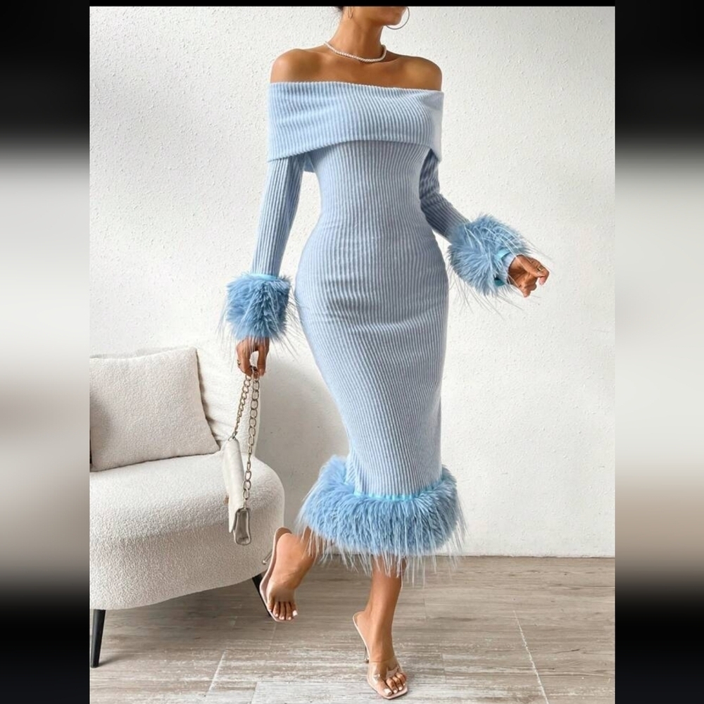 Long Sleeve Off-Shoulder With Mixed Fabric Texture Faux Feather Dress Size L